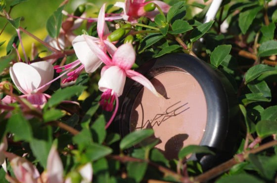 Румяна для скульптурирования лица MAC Powder Blush тон Harmony