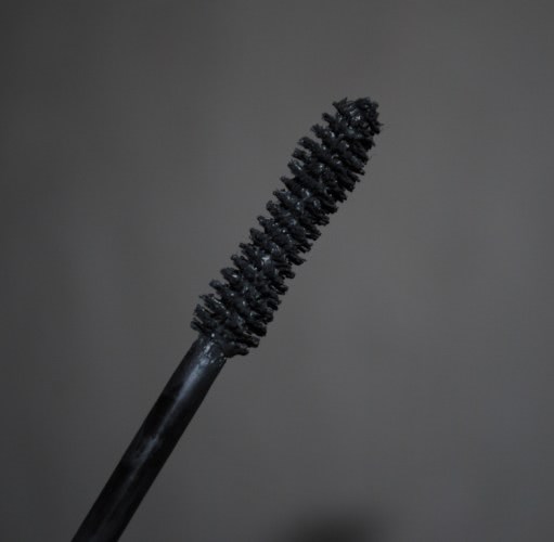 Достойная замена люксу - серая тушь для ресниц Make Up Factory All In One Mascara #2 Grey