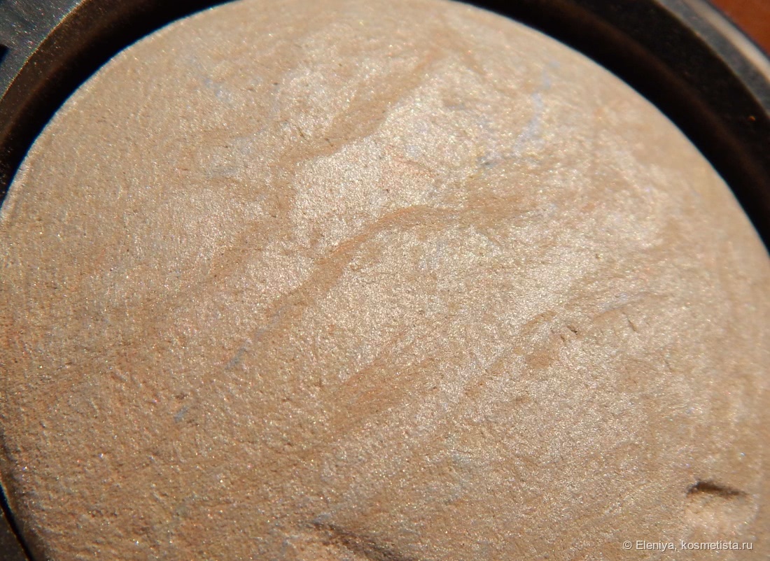 Хайлайтер MAC Mineralize Skinfinish Lightscapade