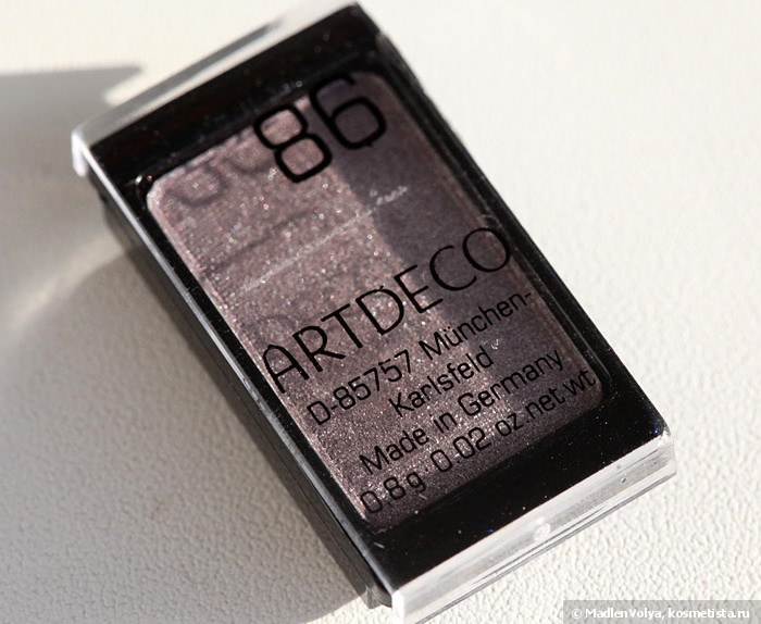 Маленькие, но очень красивые тени ArtDeco Перламутровые тени для век Eyeshadow pearl № 86