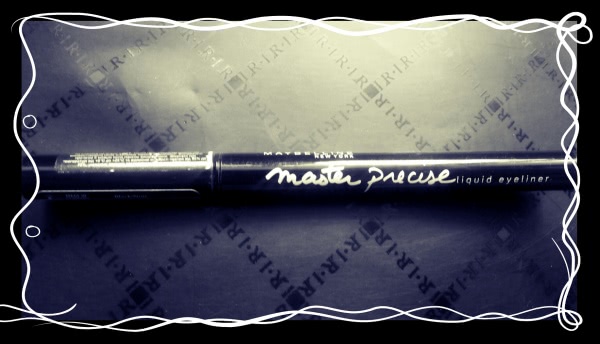 Незаменима в жару! Подводка - фломастер Maybelline Eye Studio Master Precise Liquid Eyeliner (black)