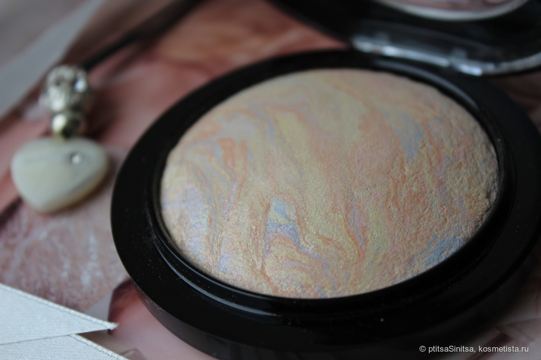 Герой моего романа, хайлайтер MAC - Mineralize Skinfinish - Lightscapade