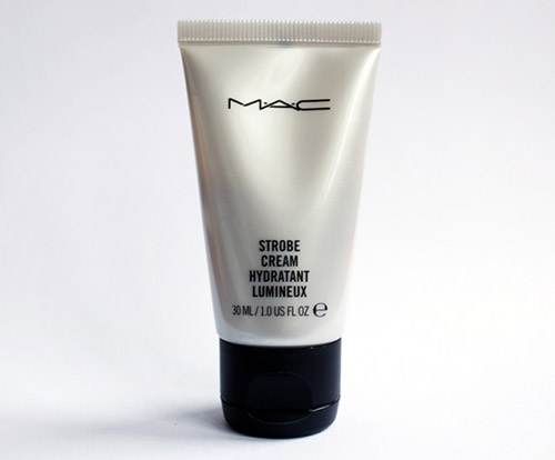 MAC Strobe hydratant lumineux